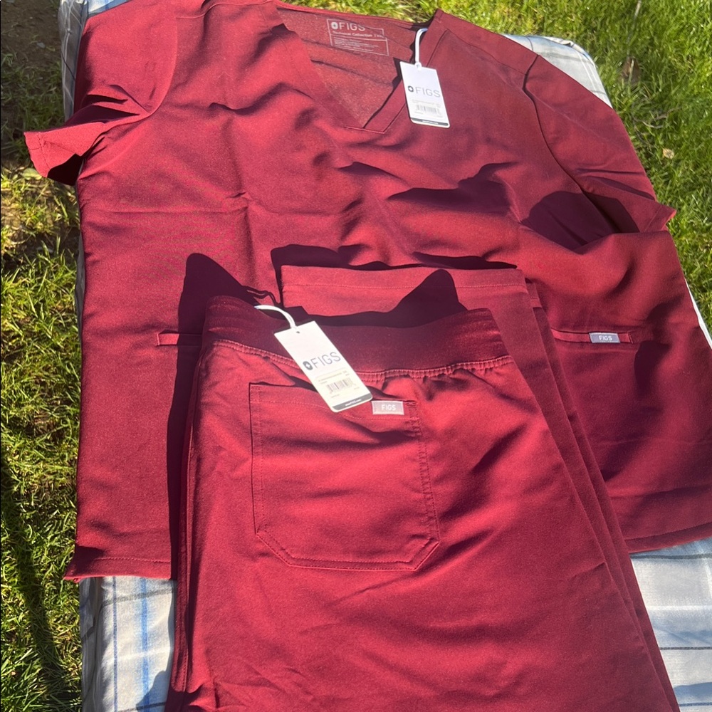 Figs Maroon Medical Scrub Set